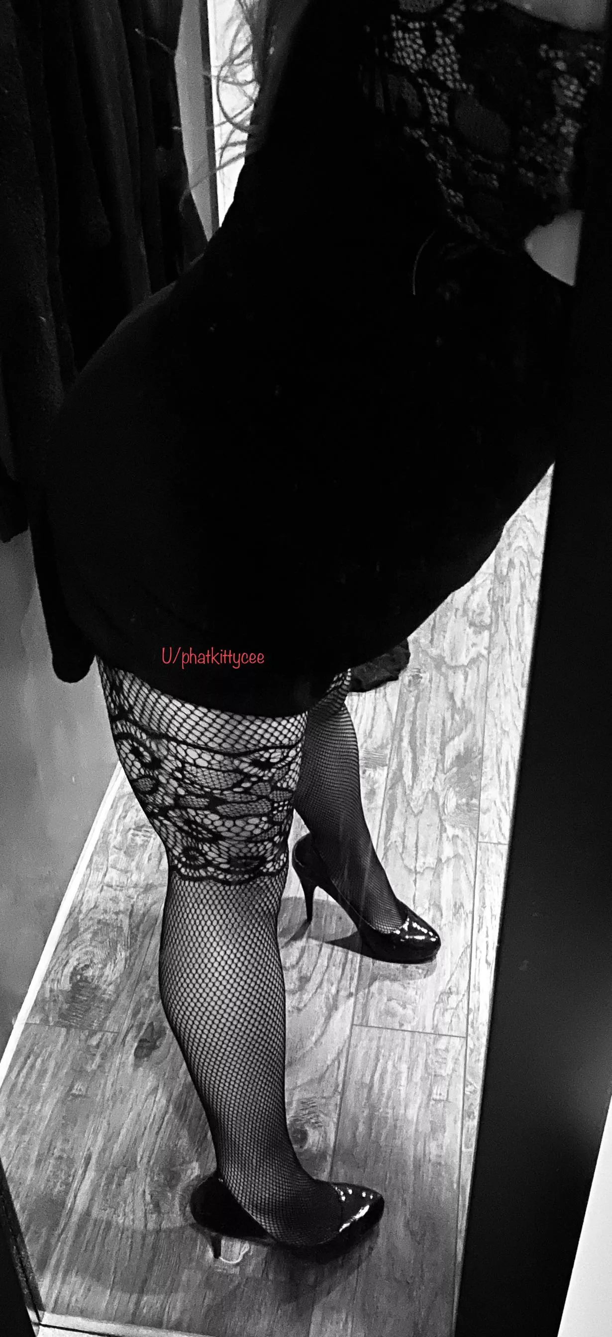 Partially bent over in black dress, w/ crotchless stockings and heels on 👠👠😘 posted by Phatkittycee