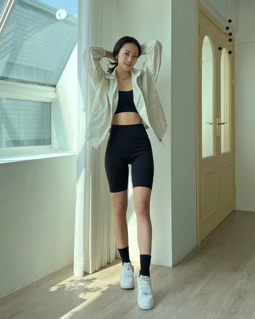 rate me by jenniferaniston1619