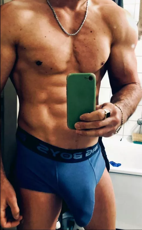 The reason why I always go commando... by hung_halder