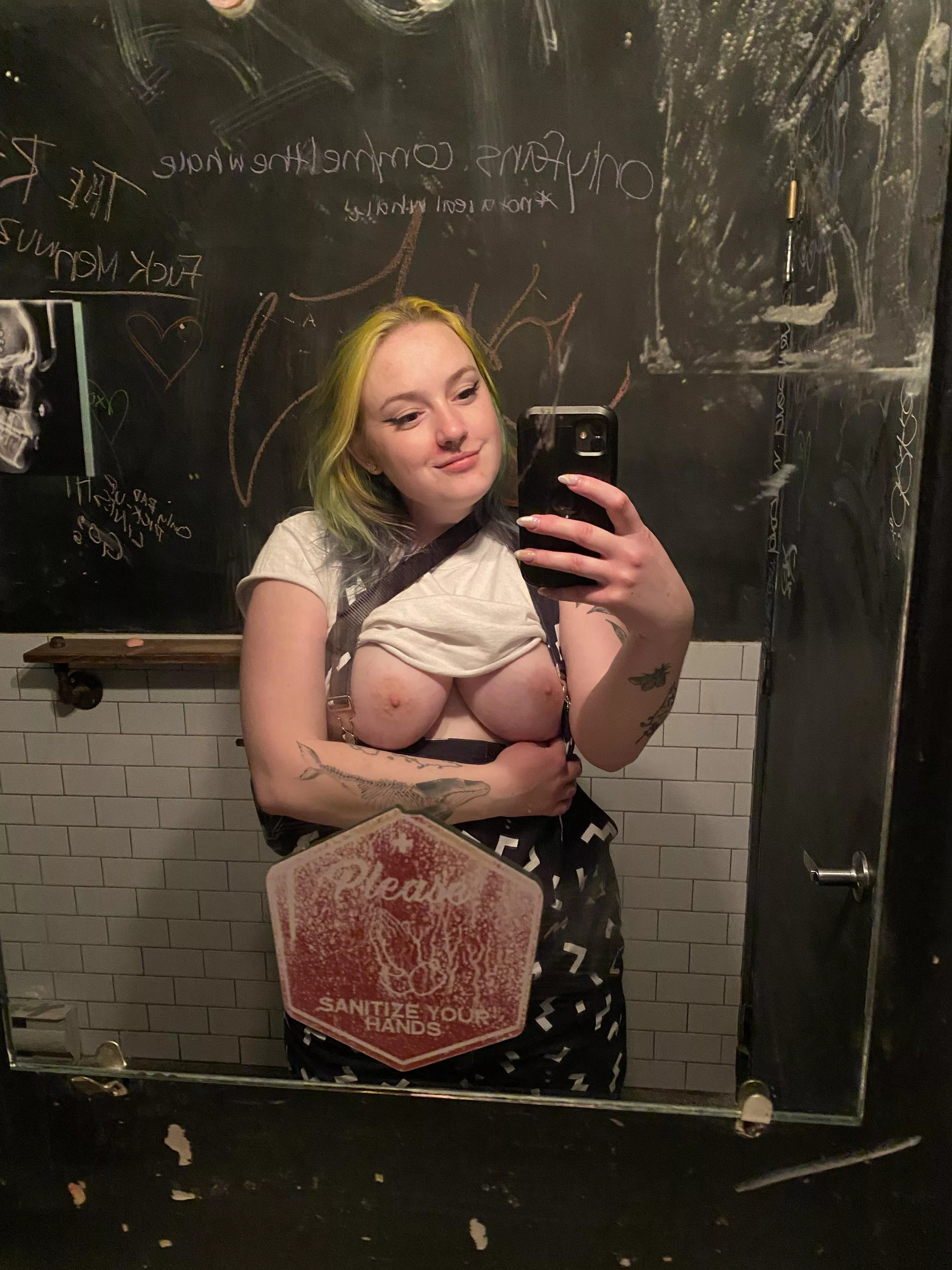 The selfie I’d text you from the bathroom on our first date posted by melthewhale