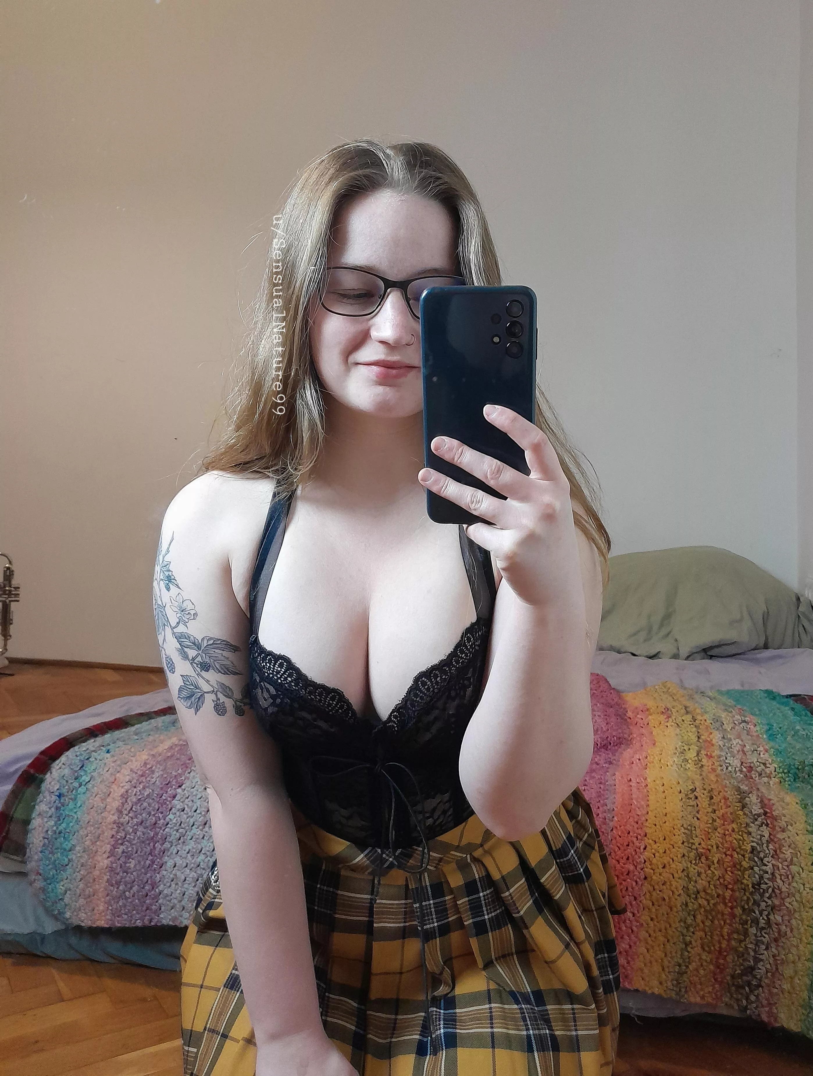 Thought I'd share this cute selfie posted by SensualNature99