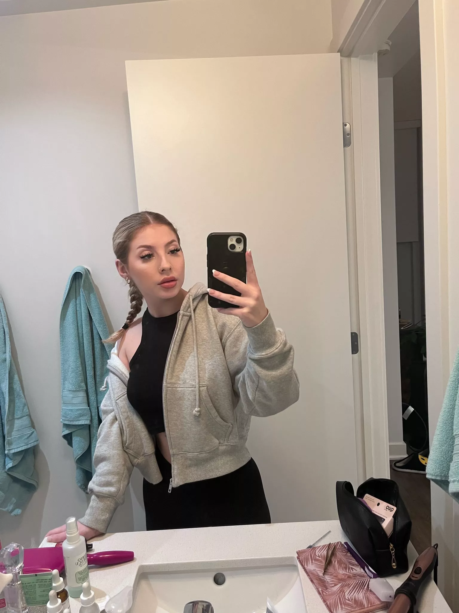 Wanna do it on the sink? posted by GingerBabyIvy