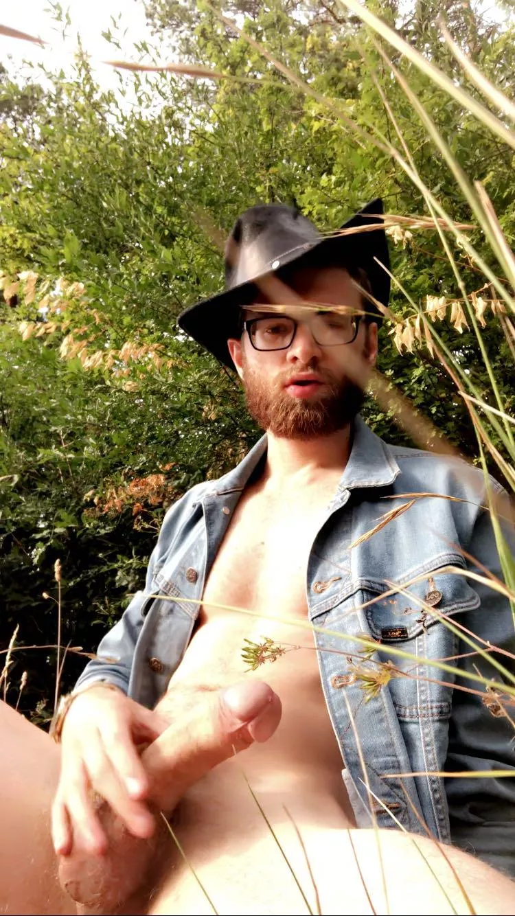 Whatcha think? posted by Snoo-10436