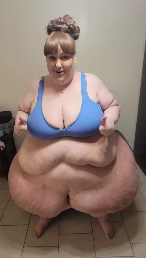 When you ask me if I want to get fatter 😍 by Celestialsusanne