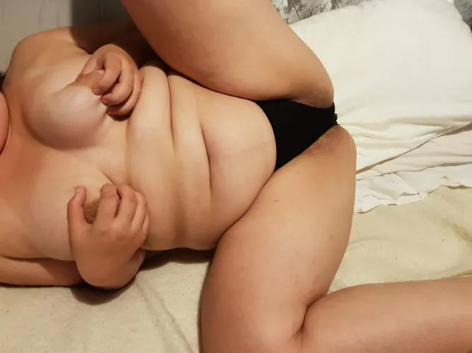 Will you tear these off and fuck me senseless by roxyflower85