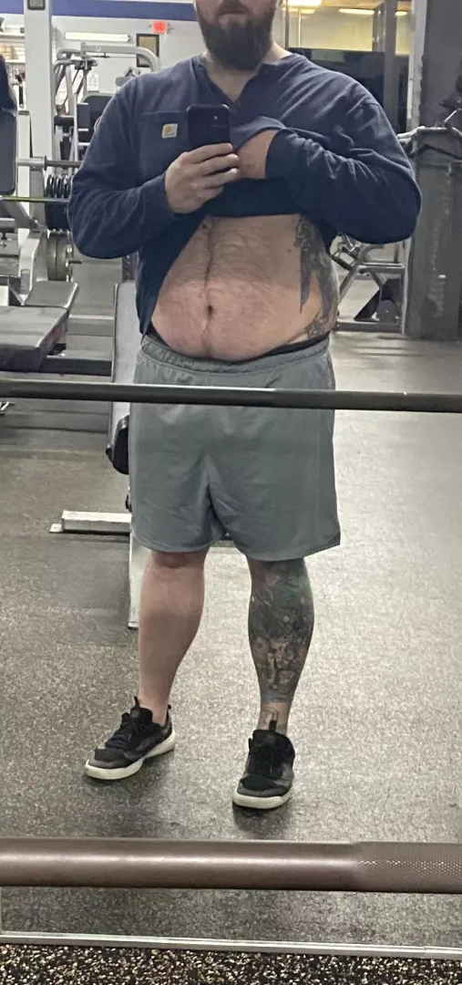 Worked shoulders HARD this morning, ended up soaked through my shirt (36) by AmericasBear