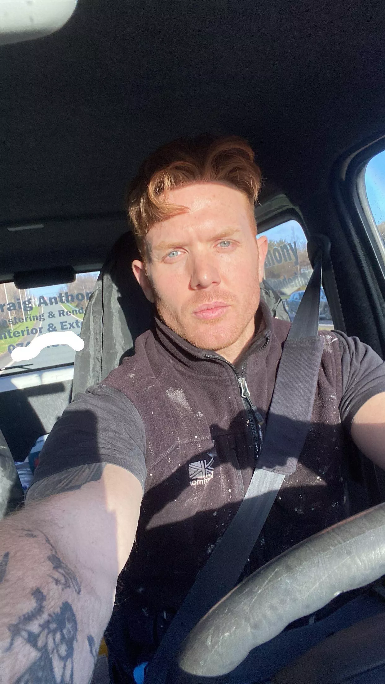 You called a tradesman, I show up. Wyd? posted by redhotbeachboy