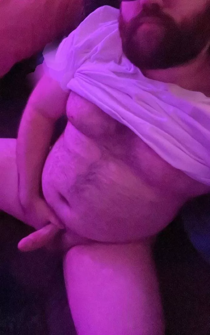 You’d look so good on top of me in the mood lighting posted by studmuttreturns