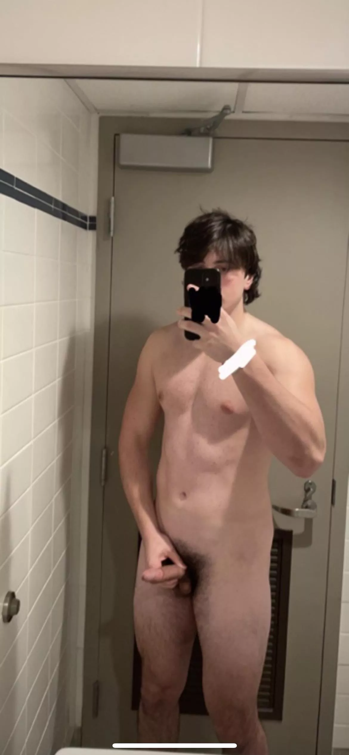 18 [M] College Student- Please rate! posted by Careless_Song_2939