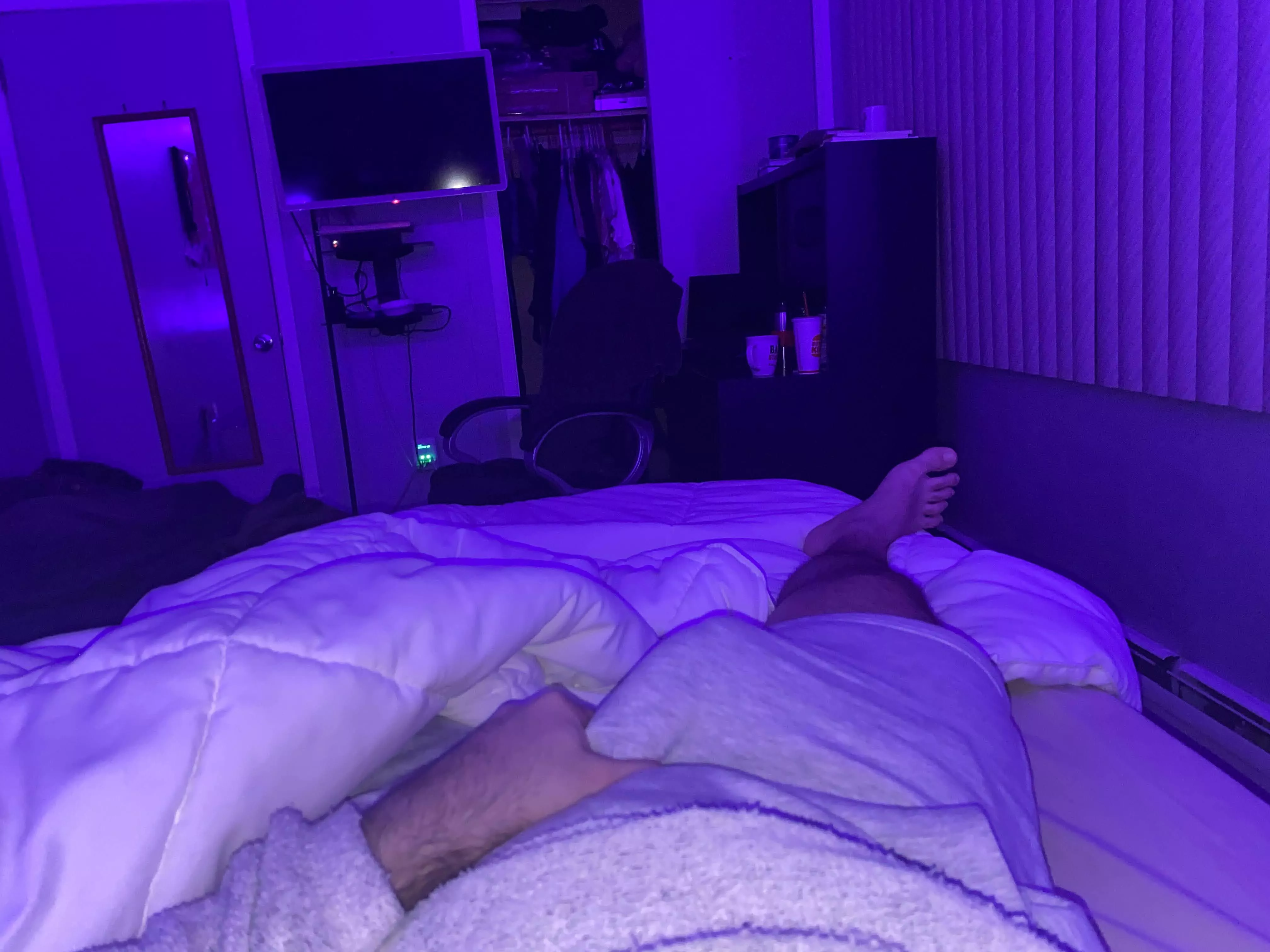 25 NY M Vers guy here Half Puerto Rican 🇵🇷 & Italian 🇮🇹 Snap: Jackson_King98 posted by Jackson_king988