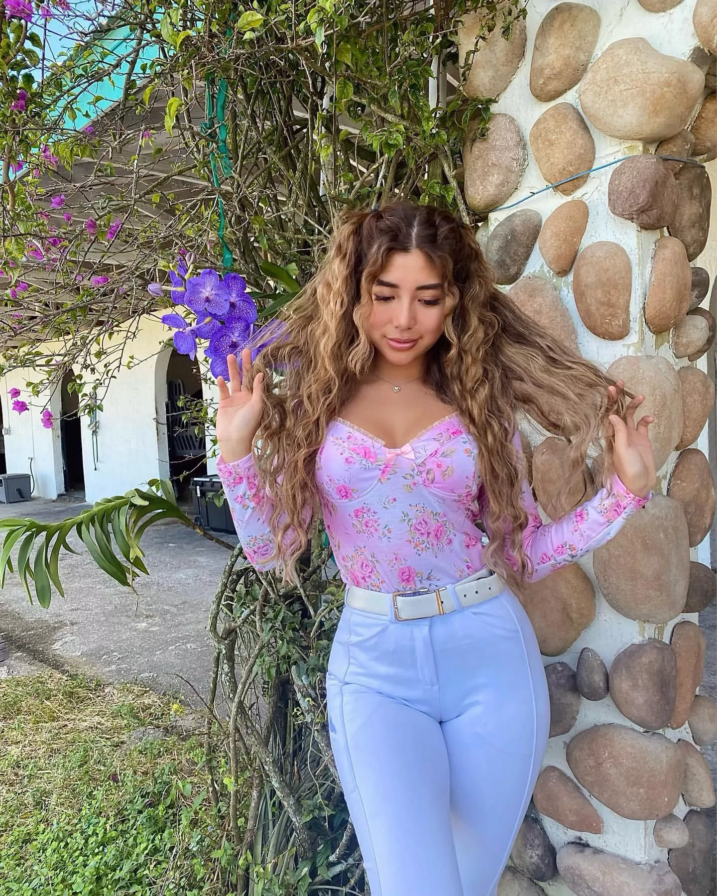 Celine Paolini posted by HonestRunner