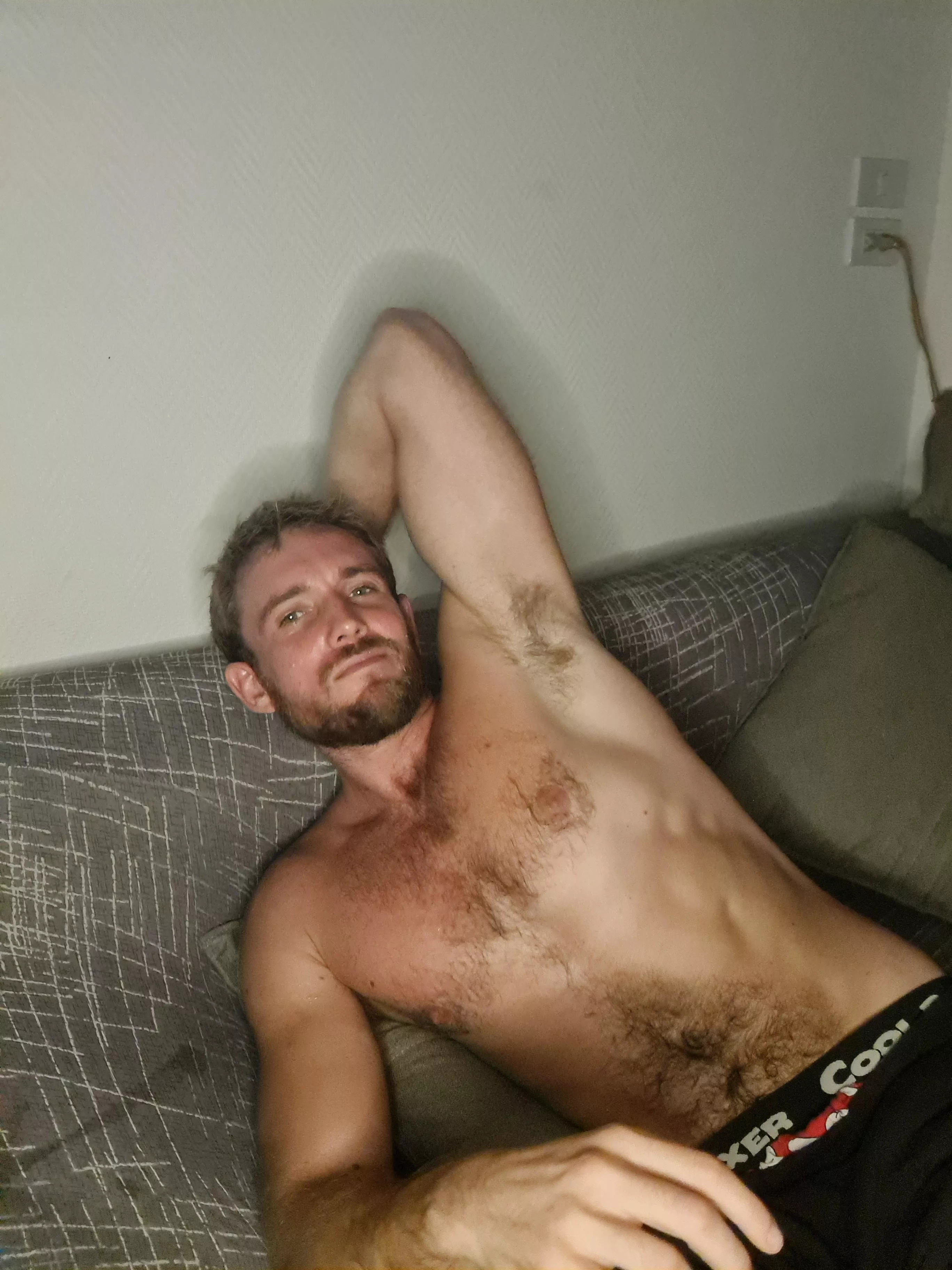 Clear armpit pose posted by Bentenfingers