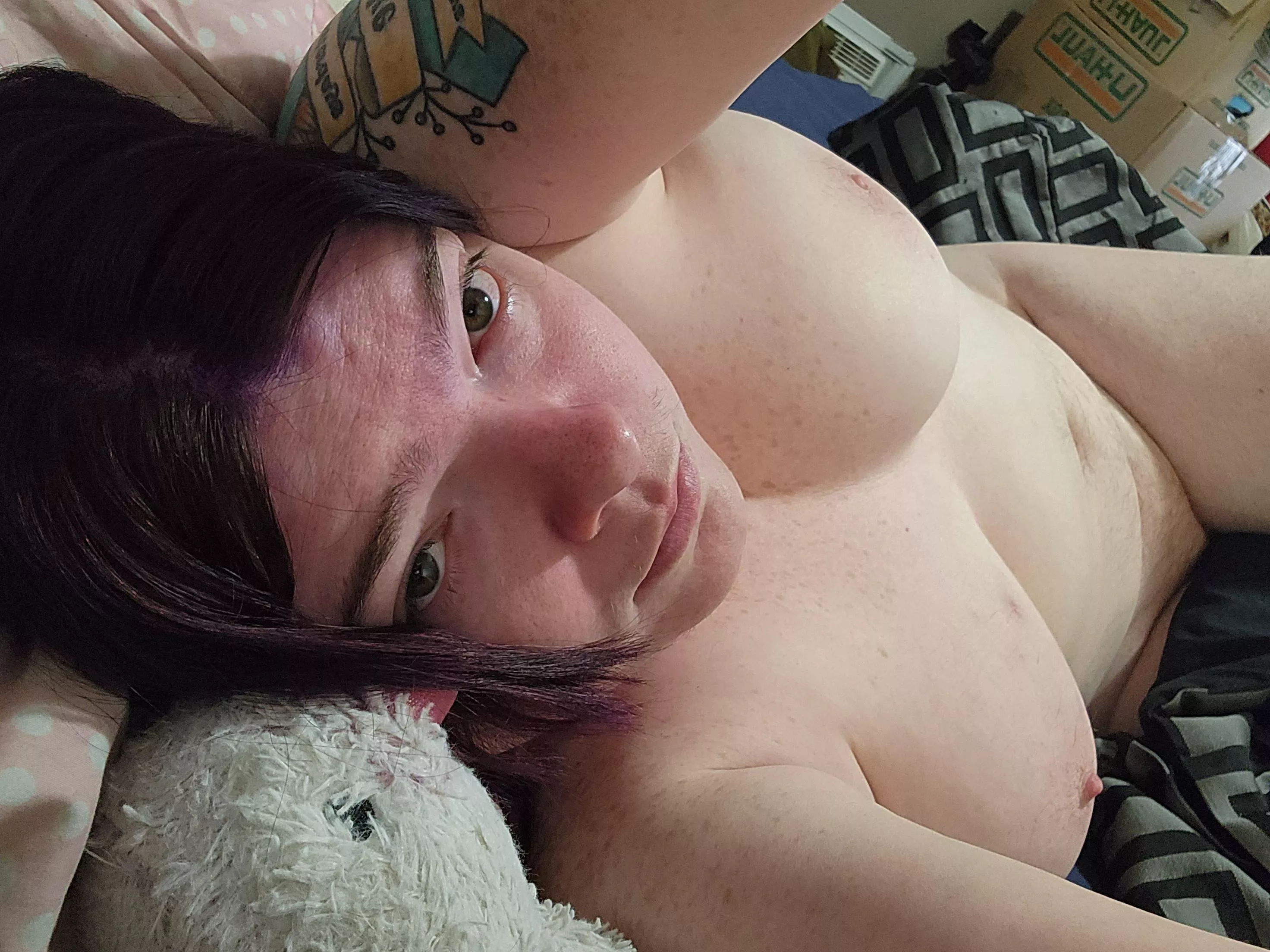 Do people actually like nipples like mine? 🥺 posted by Snowpixzie