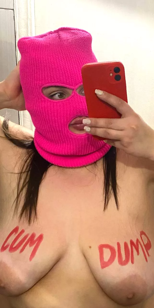 [f] Inscription speaks for itself 😳 posted by justfuckdoll