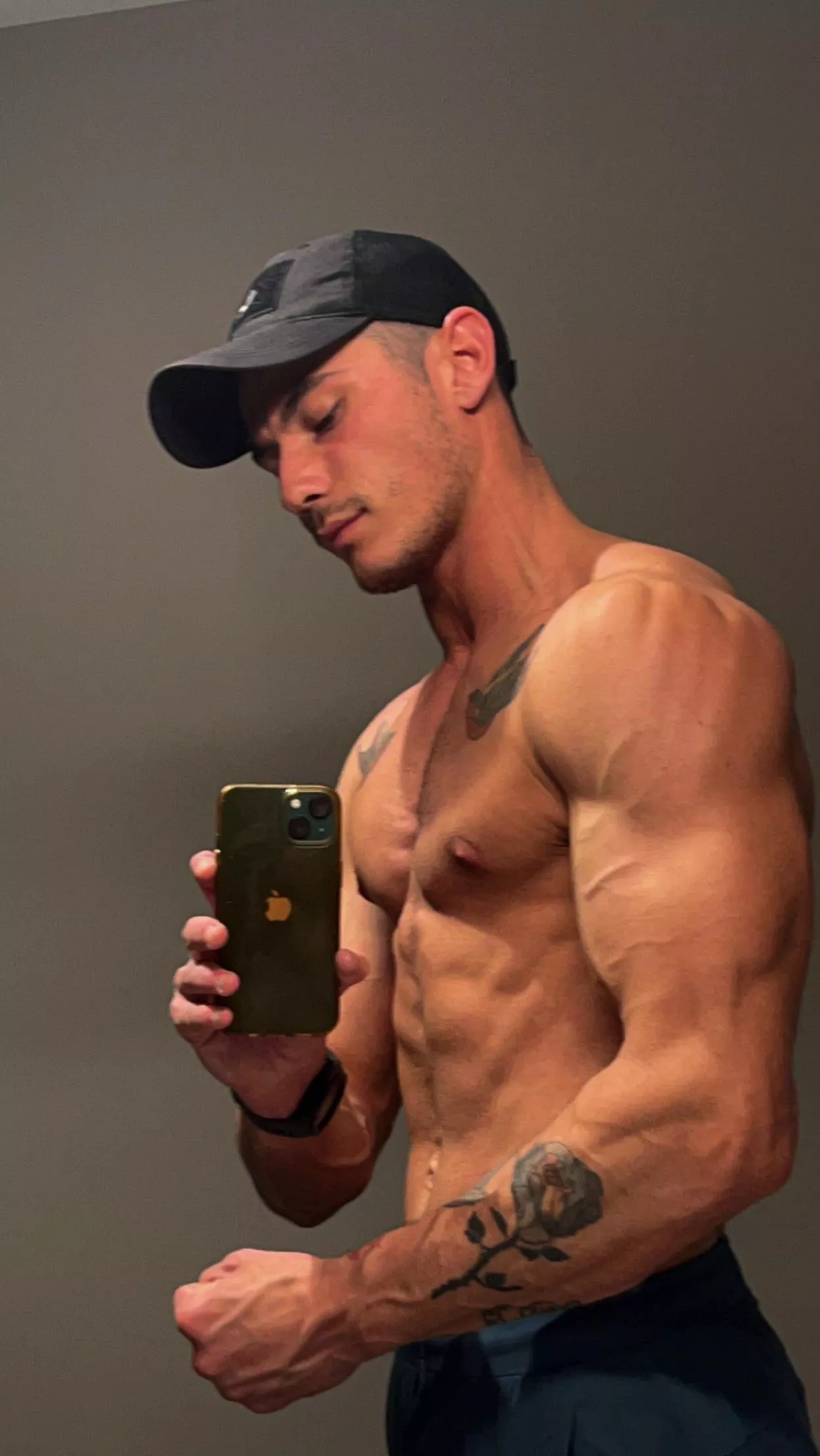 Friday pump for you 🌹 posted by TylerHyundai