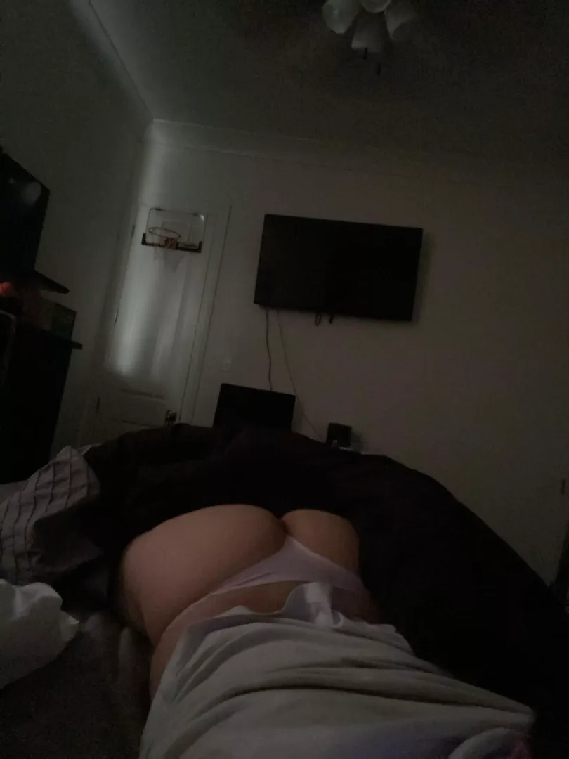 Gm reddit still nothin better than waking up in panties (no im not gay) by IndependentWall705