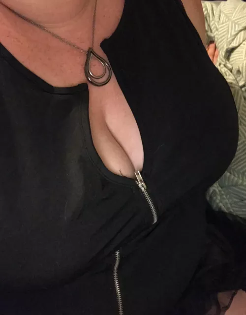 Going out tonight- my dress cuts low and my skirt shows my ass when I bend over. You going to touch me if you see me out? by GingerFeetBBW
