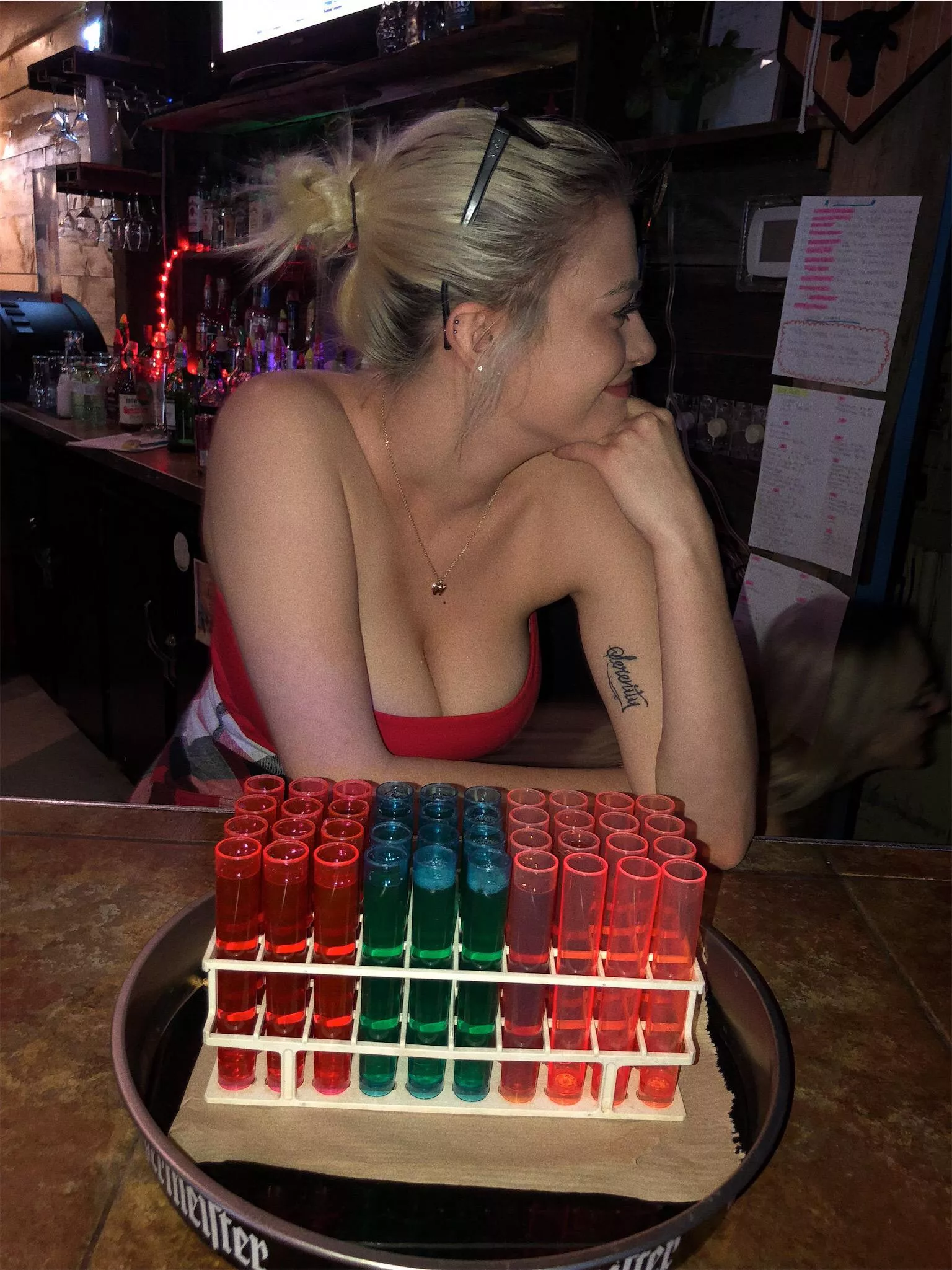 hangin' at the bar posted by papyrus1890