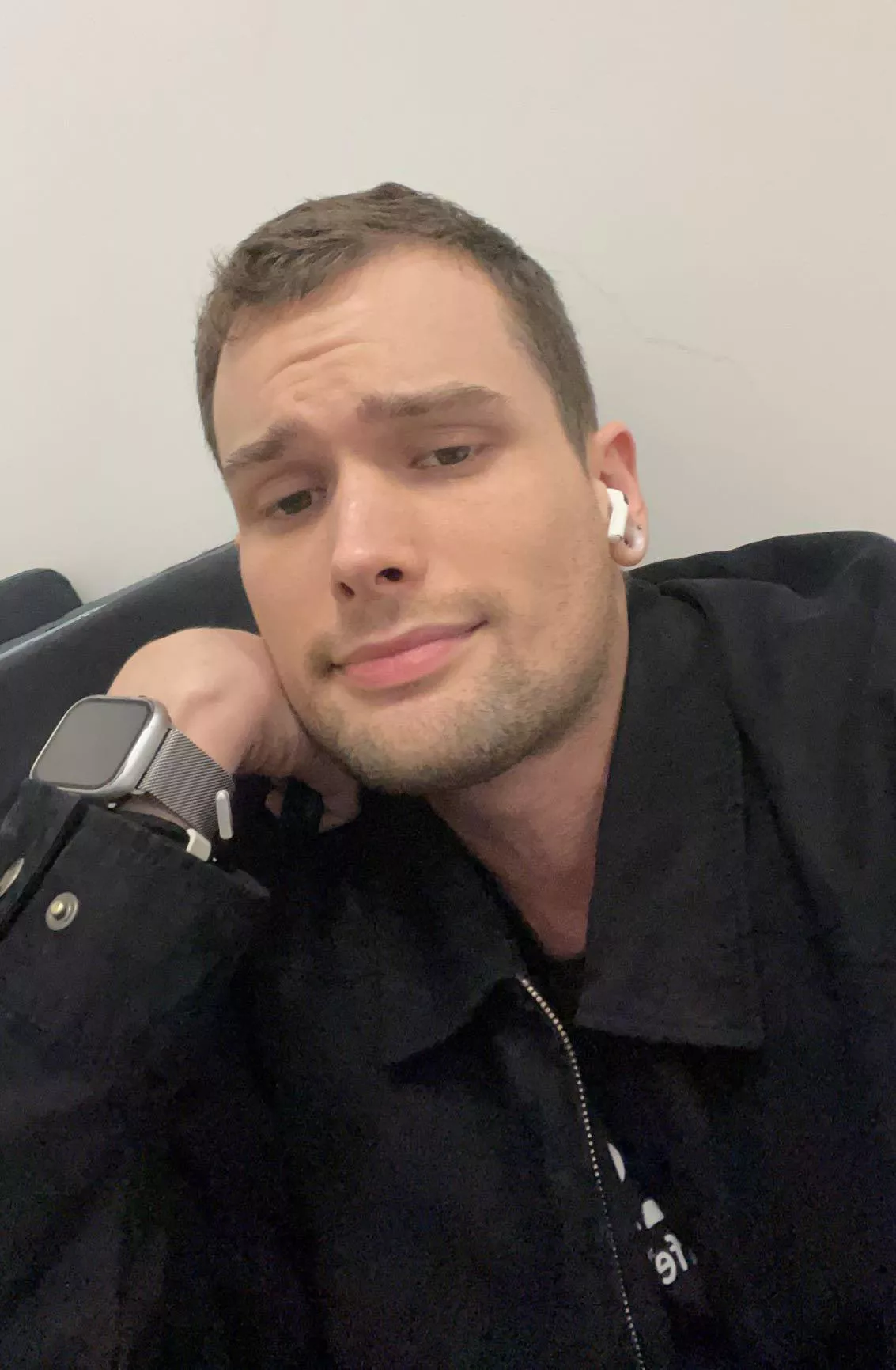 hello 😅 posted by lucifersdream01