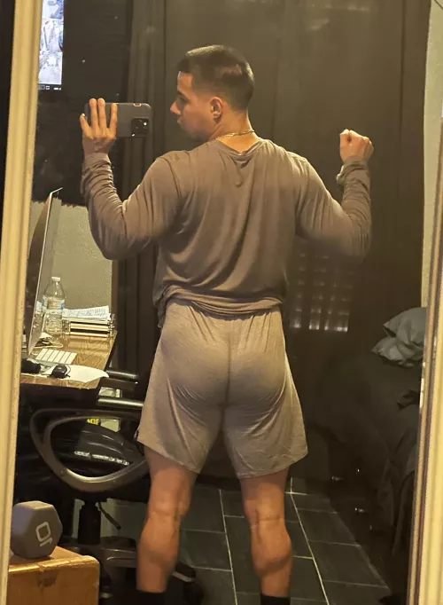 Hope y’all like ass in shorts by Enough_Application32