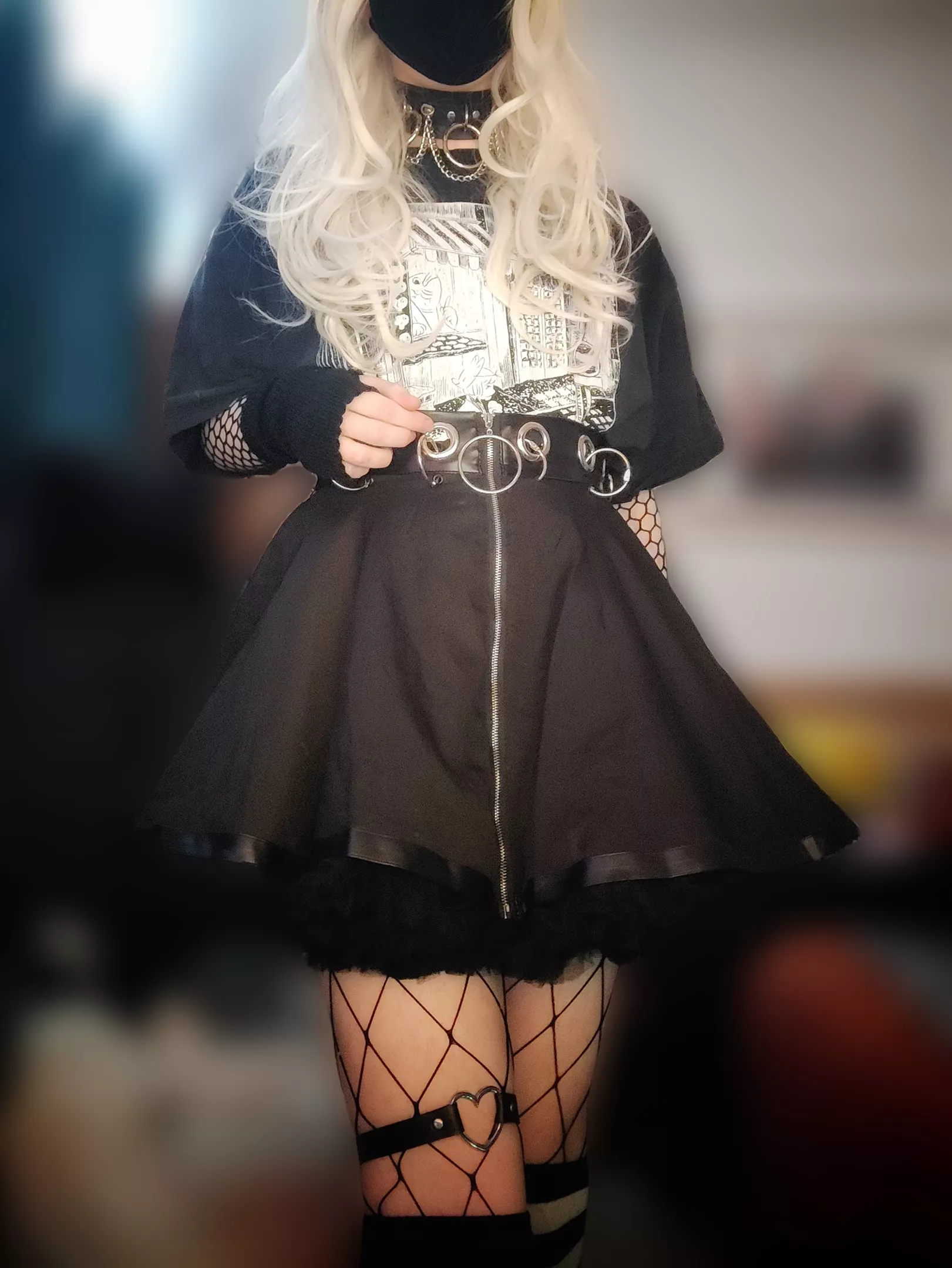 how we feelin about goth femboys? 🖤🩶 posted by RayneMoone