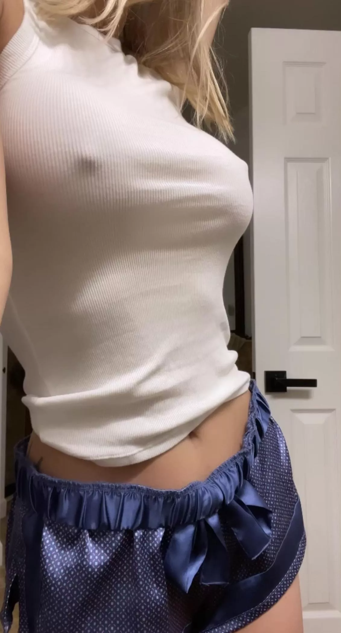 I can’t help it, they’re always hard! posted by noface-housewife