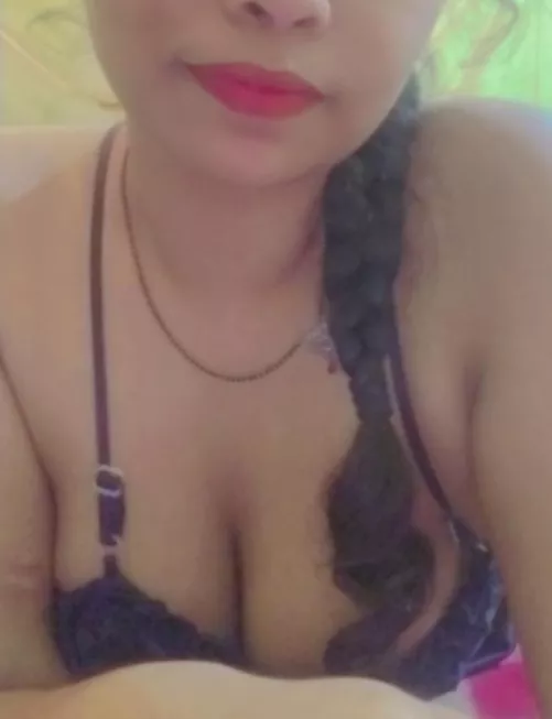 I have a hot offer🔥for everyone 👙🙈👅wanna know🥵[F] by Particular_Phrase272