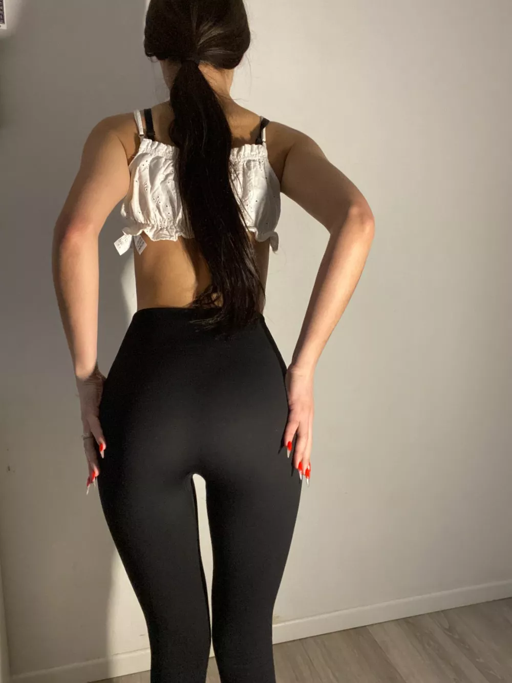 I love it from behind you know posted by AgedSunfish919