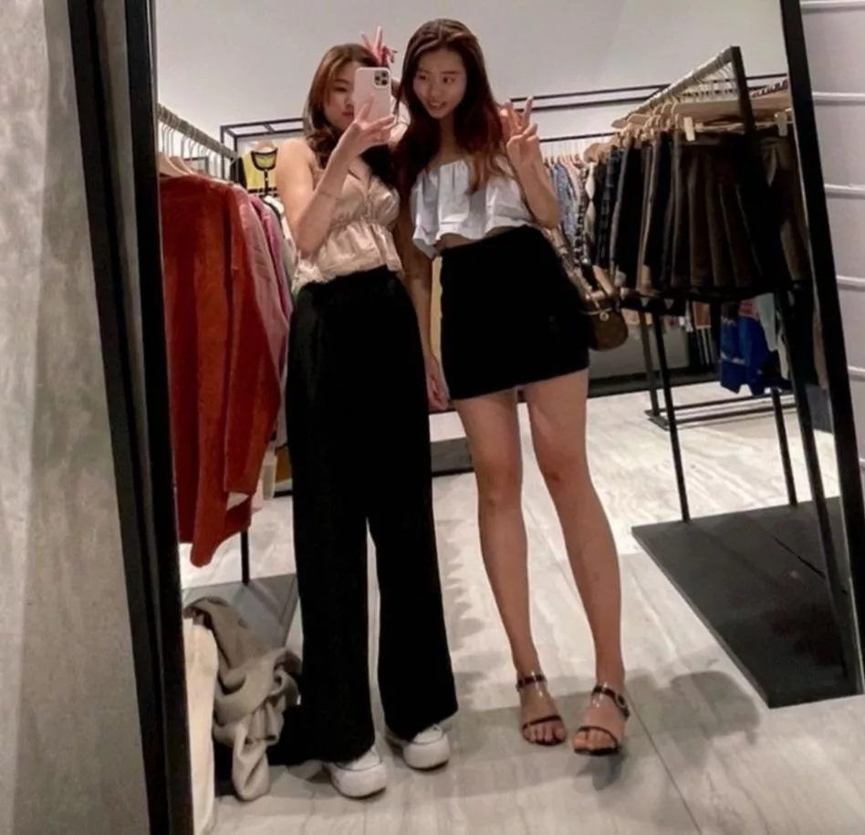 Left or right? posted by Forsaken-Gur1585