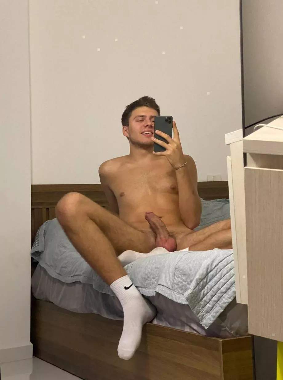 Let's hit the shower posted by trasomdo