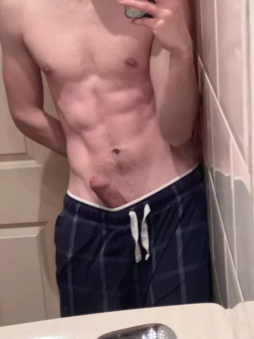 Mornings are always a bit hard… by Potloodvla