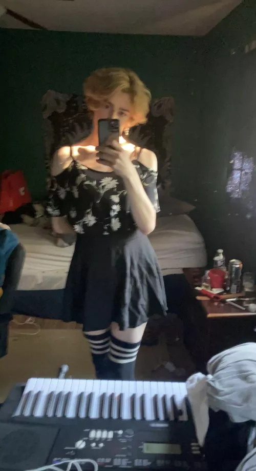 On my princess shit by loyalsexslave