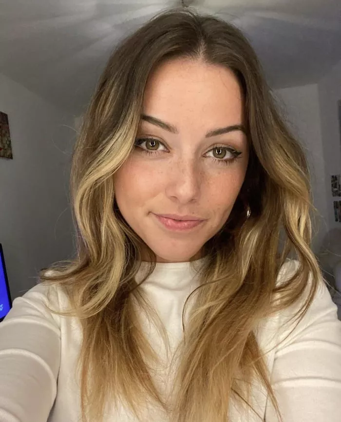 Shauna Dewitt posted by always_j