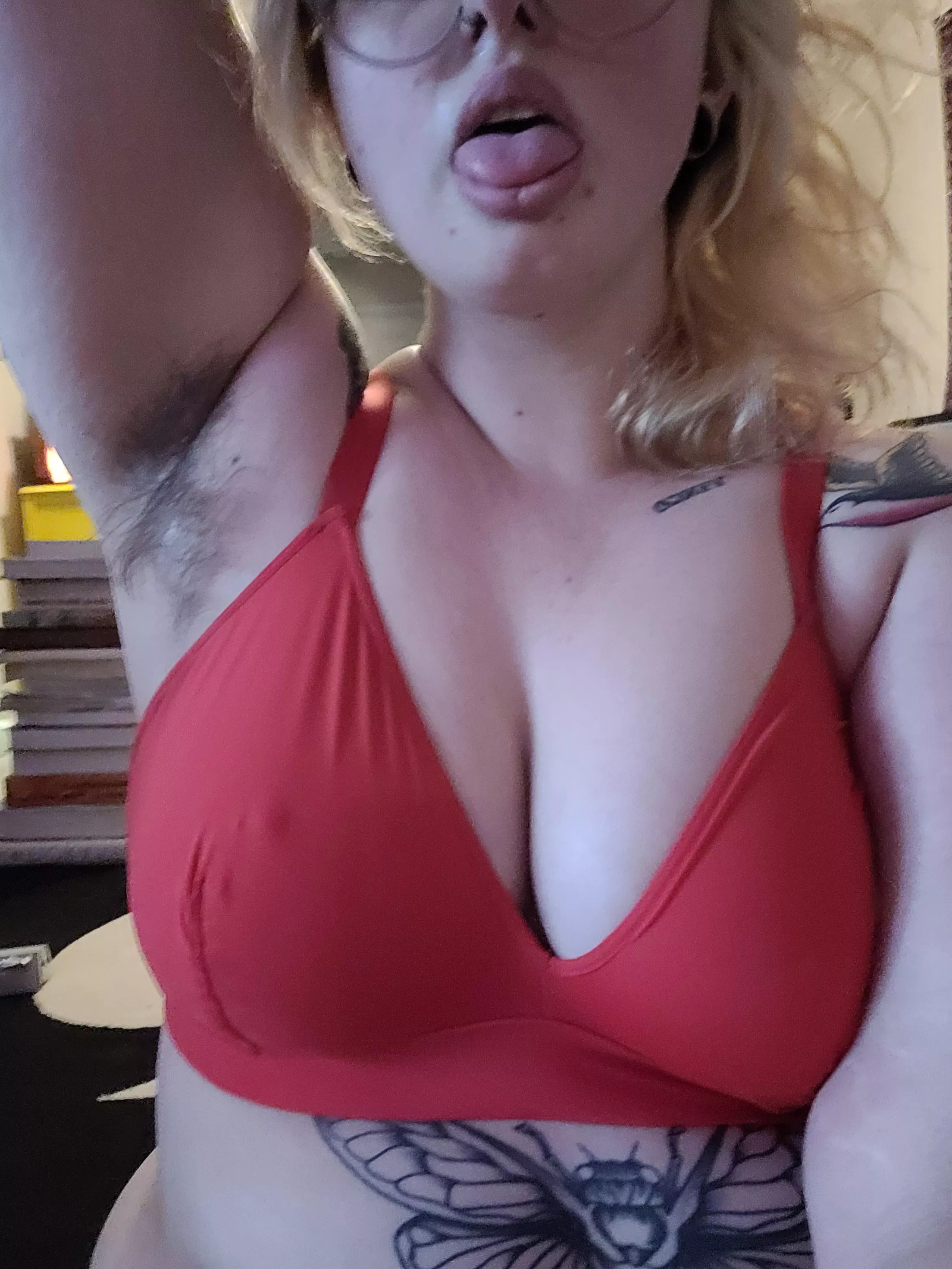 sniff or lick? posted by serpent_0f_eden