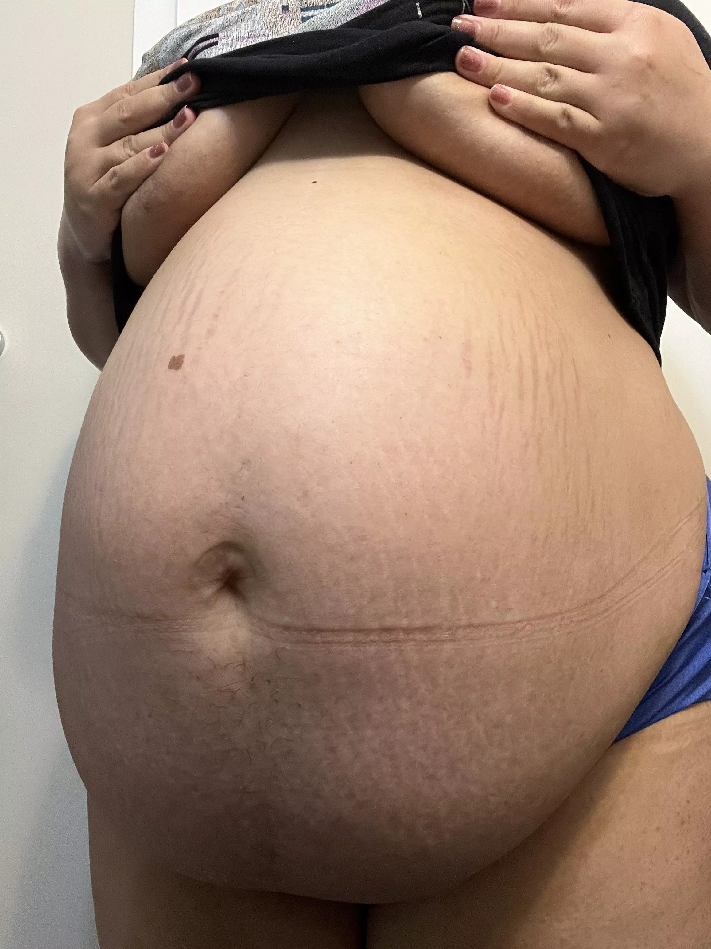 So full & fertile 🤤 posted by mamadomme