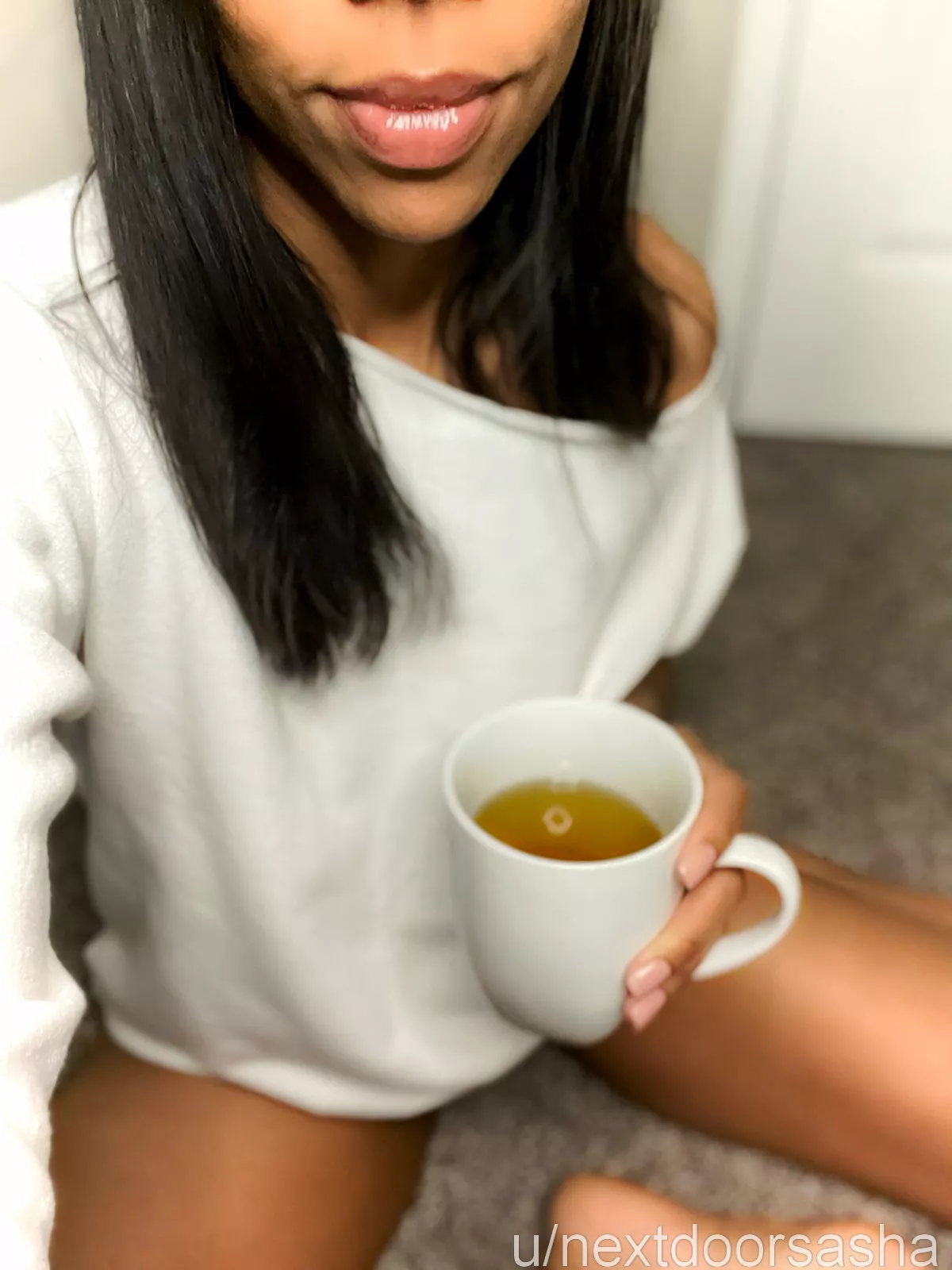 Start your morning with these lips posted by nextdoorsasha