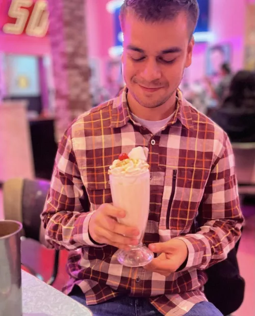 Sweet like a dessert ♥️ have a great weekend guys! by somar_reeves