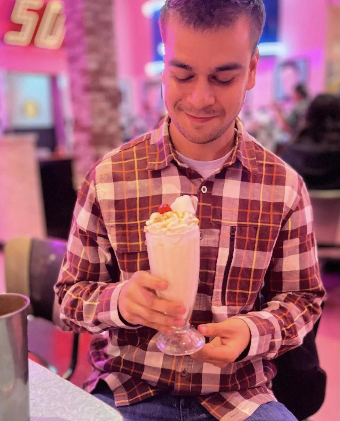 Sweet like a dessert ♥️ have a great weekend guys! posted by somar_reeves