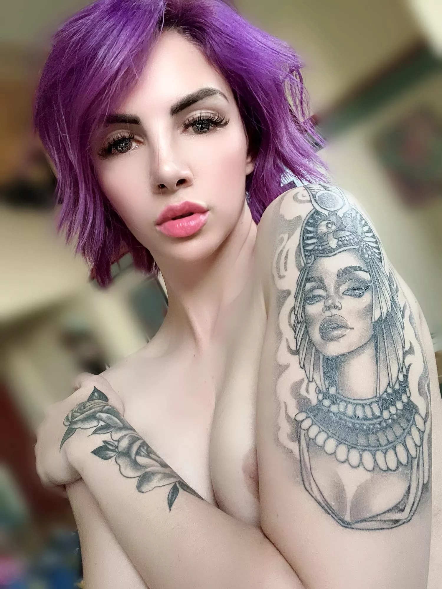 The only time I indulge in makeup is to cover up bedroom battle wounds 😈🤤🫦🩸 posted by BitchinKitchin15