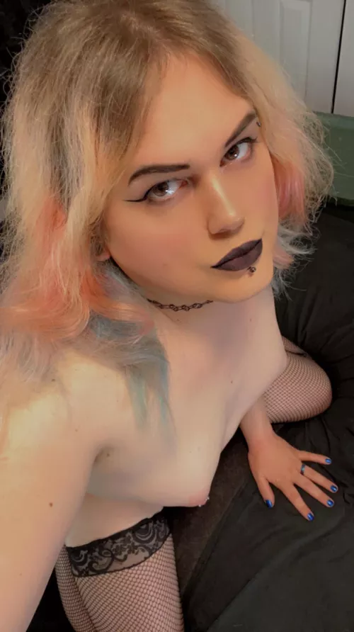 wanna play a game and make out? by transtrophywife