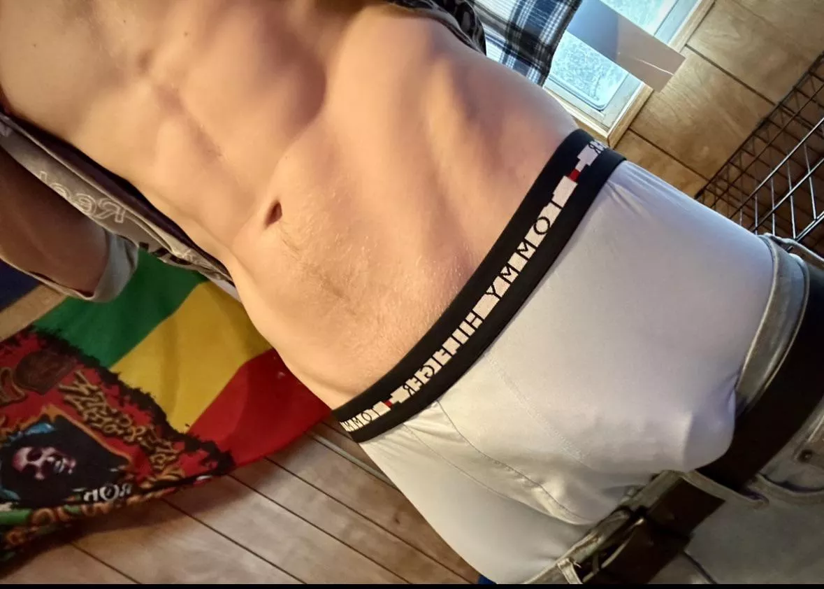 Wanna pull it out 🥵 posted by Slutcouple530