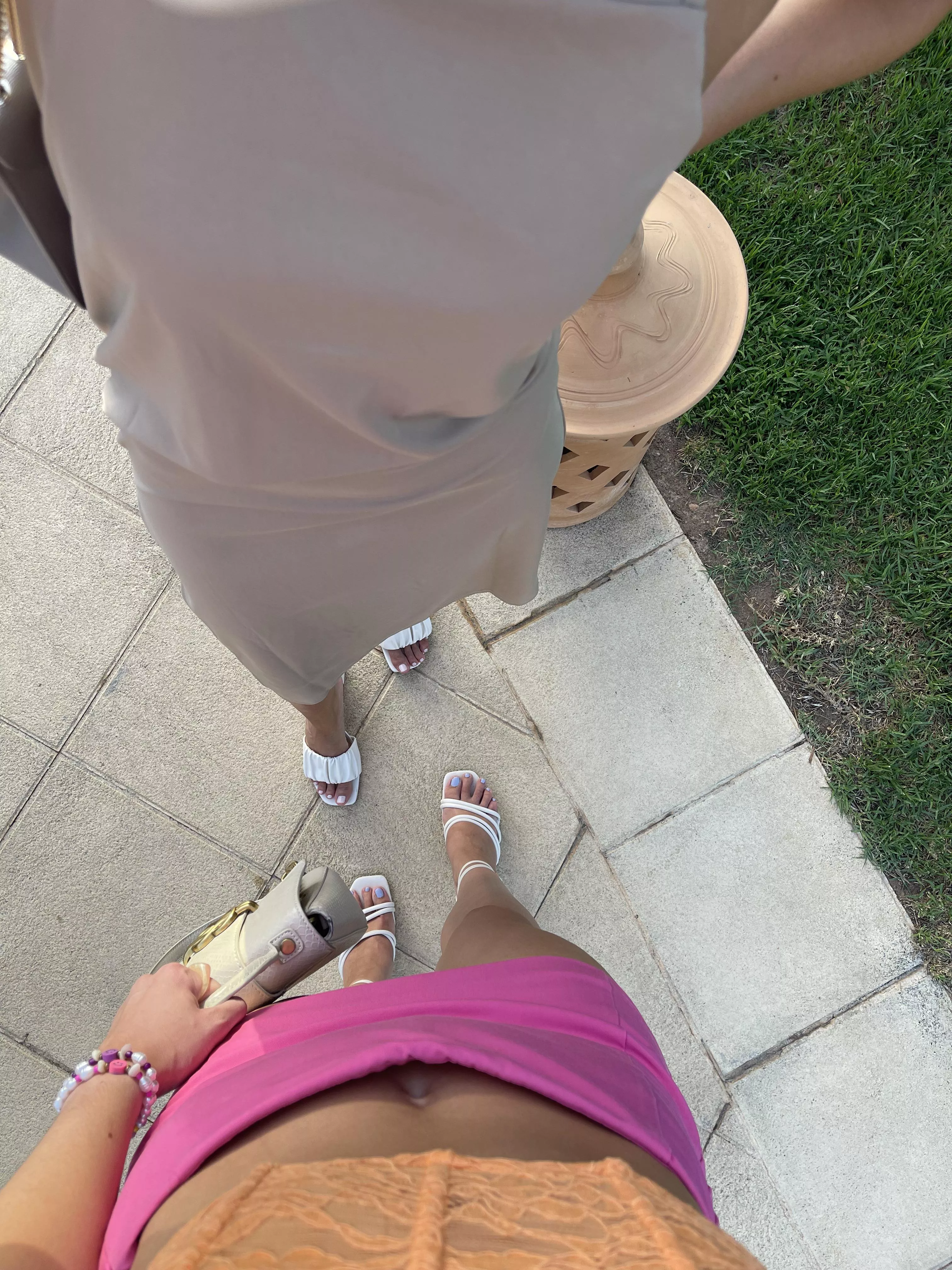 White heels >>> posted by grace__xt