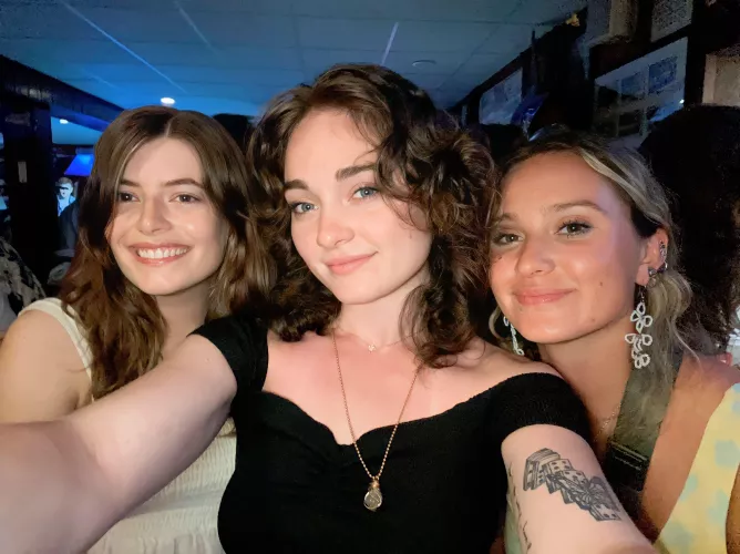 Who’s mouth by tykbfjv