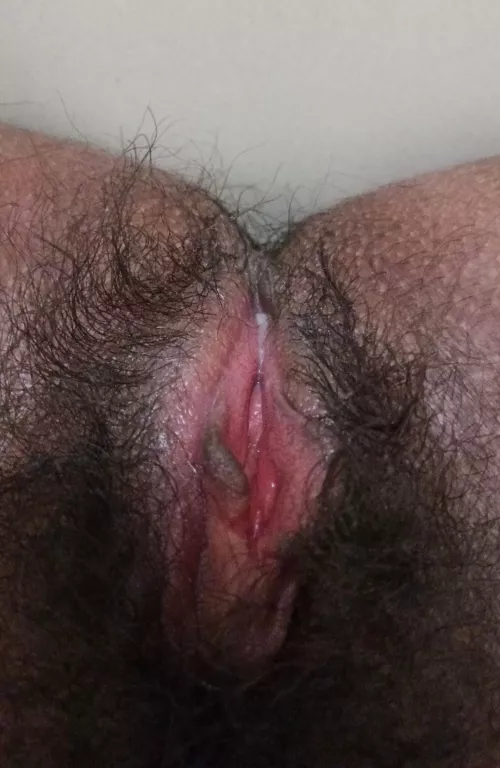 Woke up feeling naughty today 😉 (24f) (virgin) by Sea-Drink8343