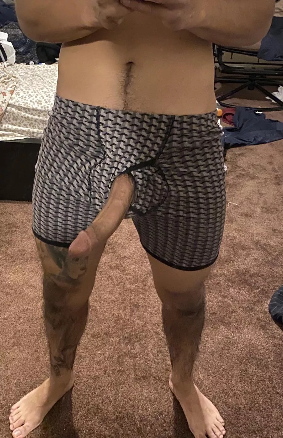 You like big cocks ? posted by Hungboy619