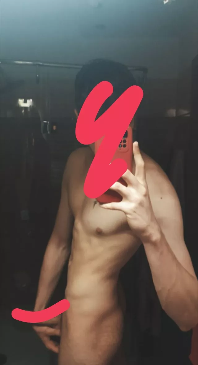 19 yo, send me body pic to get snap posted by wriddle60
