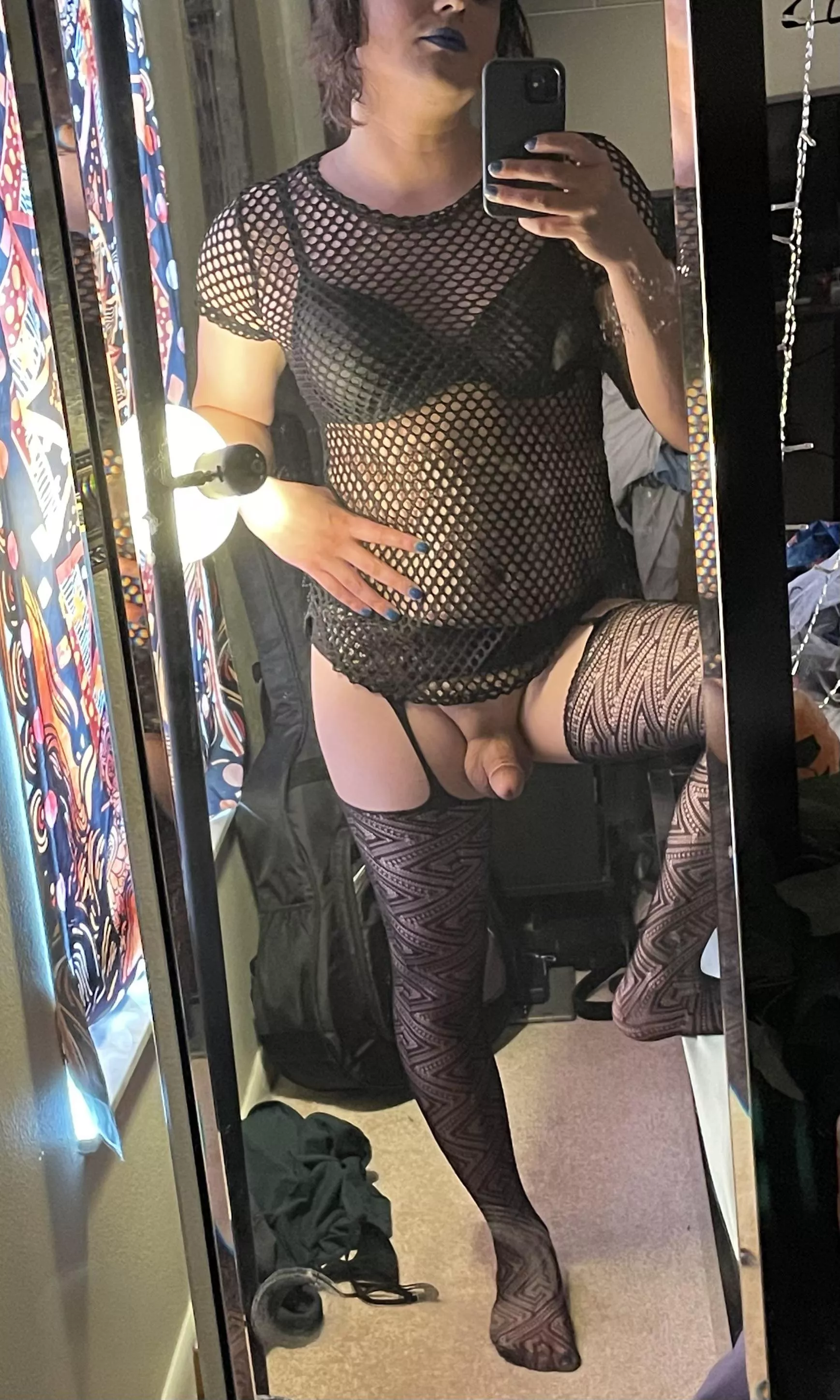 Am I sexy?🥺 posted by Bottombuttonhole