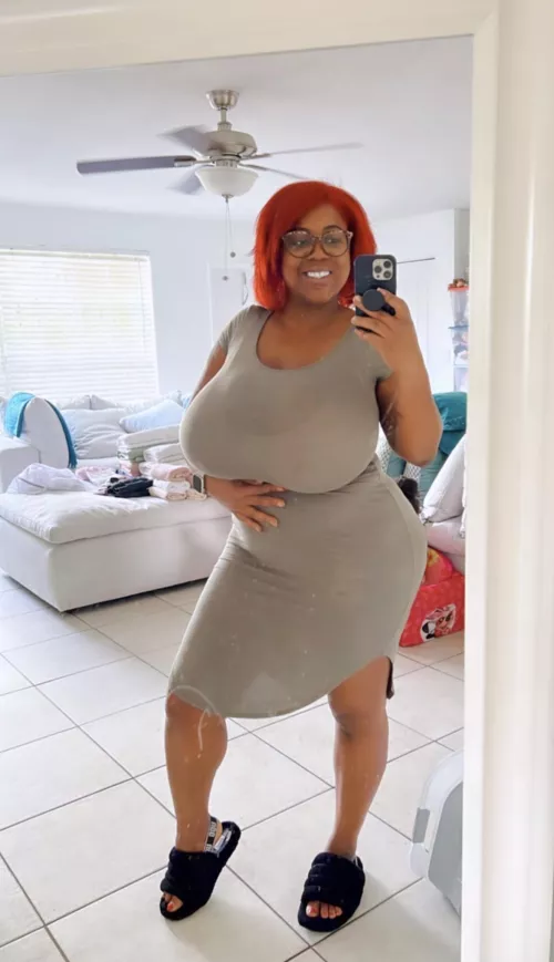 Amazing dress!! by tittymonster88