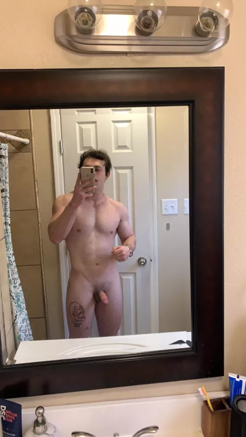 average cock by averagebidybuilder