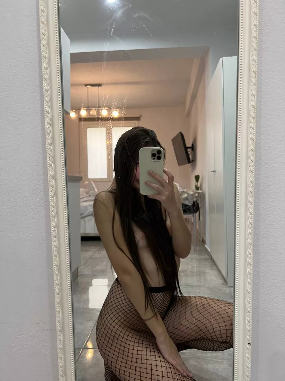 Do you want to caress my sexy body? posted by Appropriate-Buy8258